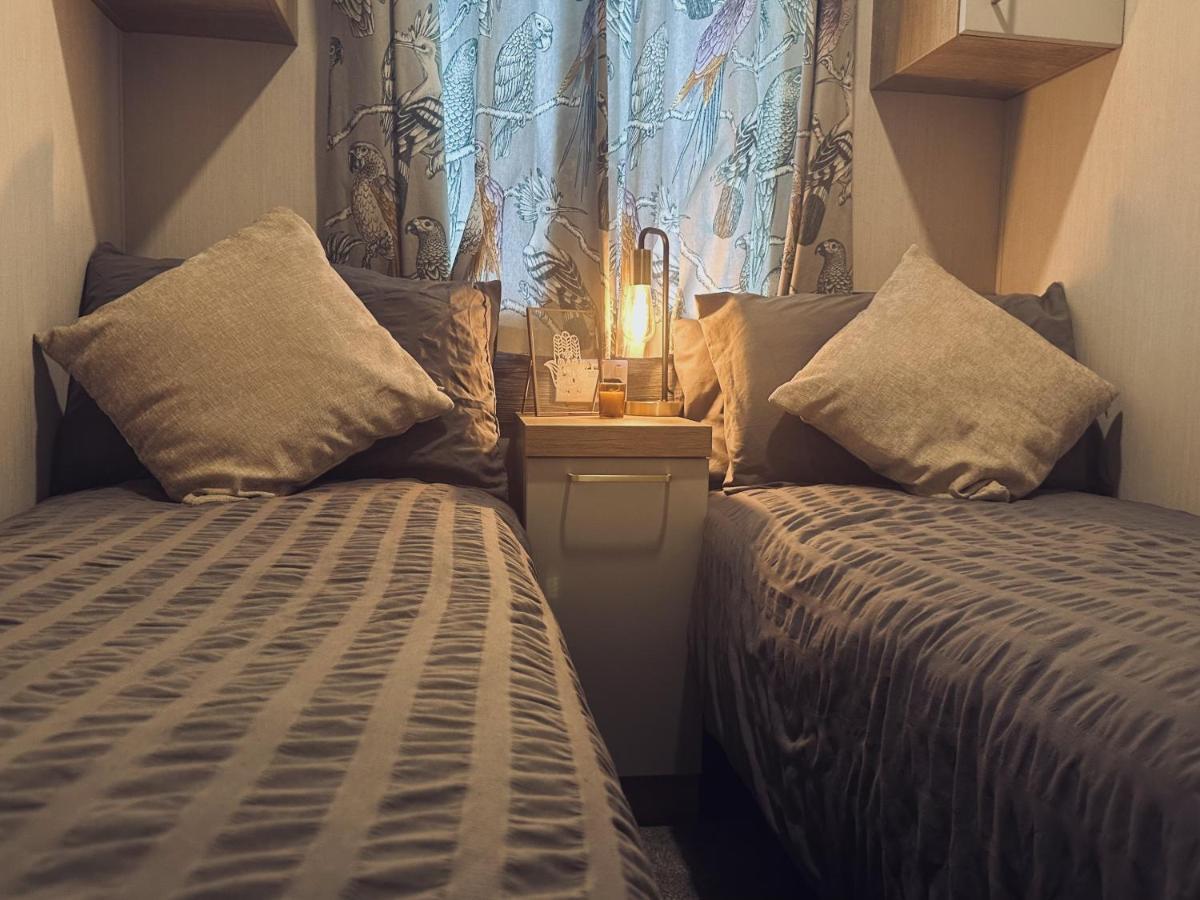 The Hideaway Villa Scarborough Dış mekan fotoğraf